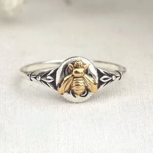 Bee Ring N1336